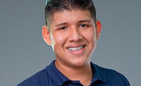 henry_gonzalez-headshot.jpg